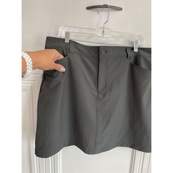Eddie Bauer Gray Stretch Golf Skirt‎ with Pockets Size 16 - Picture 3 of 7